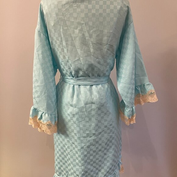 Vintage 70s Givenchy Intimates Chemise Peignoir Nightgown Angel Sleeve Robe Lace - Picture 4 of 16